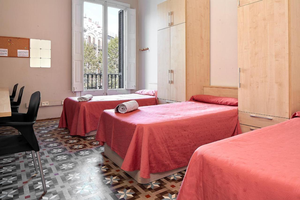 B&B Estudiantes Balmes Barcelona Exteriör bild