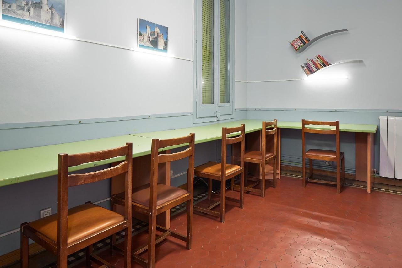 B&B Estudiantes Balmes Barcelona Exteriör bild